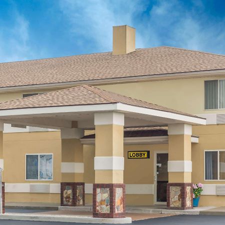 Super 8 By Wyndham Hanover Exterior foto