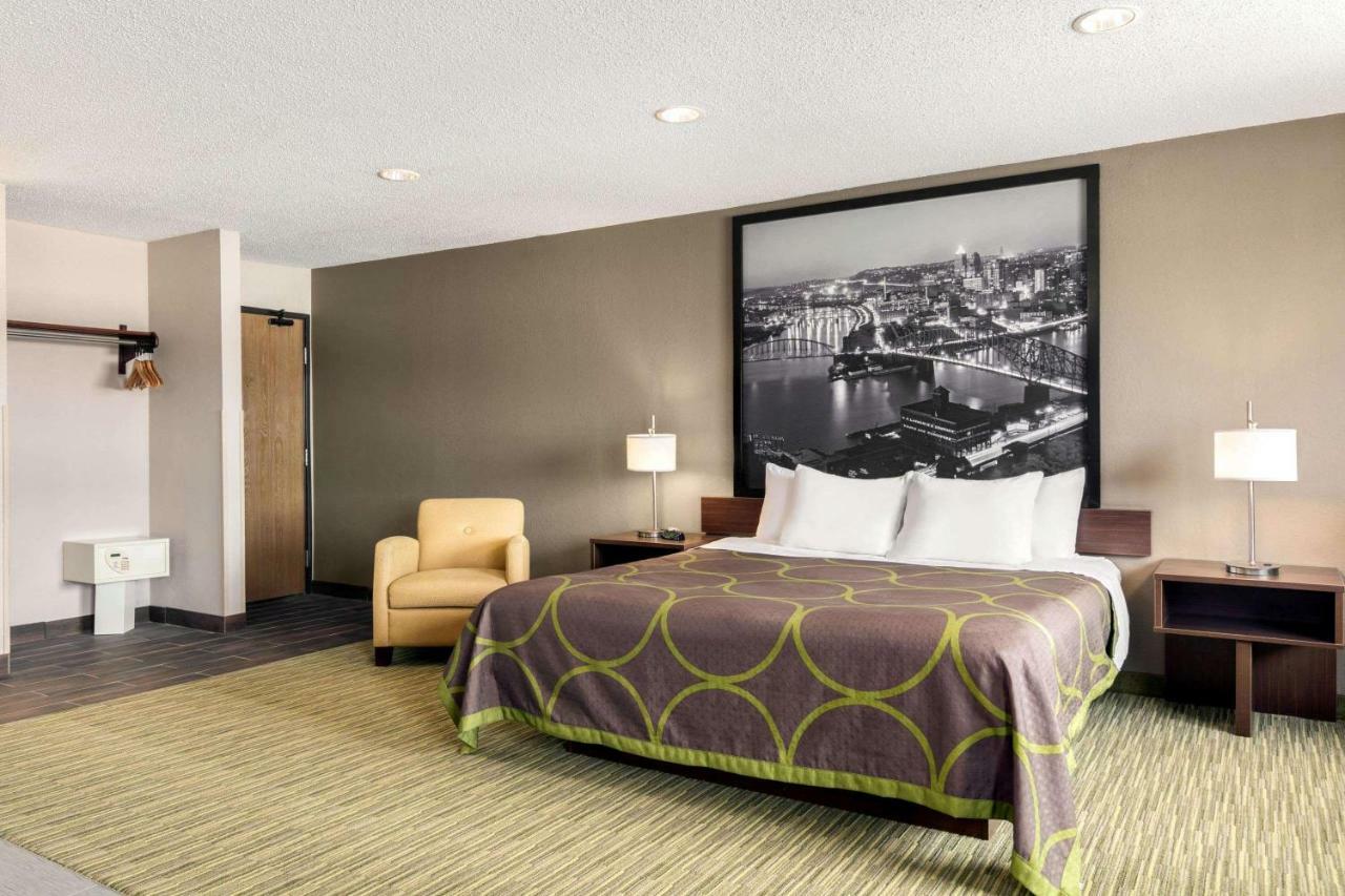 Super 8 By Wyndham Hanover Exterior foto